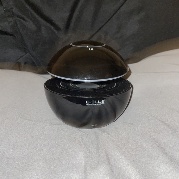 Bluetooth Speaker Orb - Picture 8 of 9